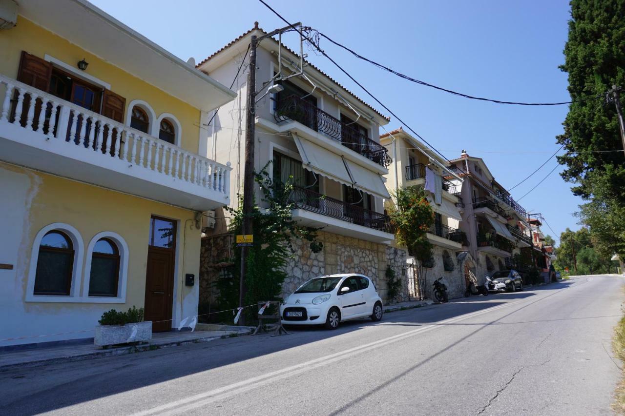 Arkadins Apartment ไซคิย์นธอสทาวน์ ภายนอก รูปภาพ